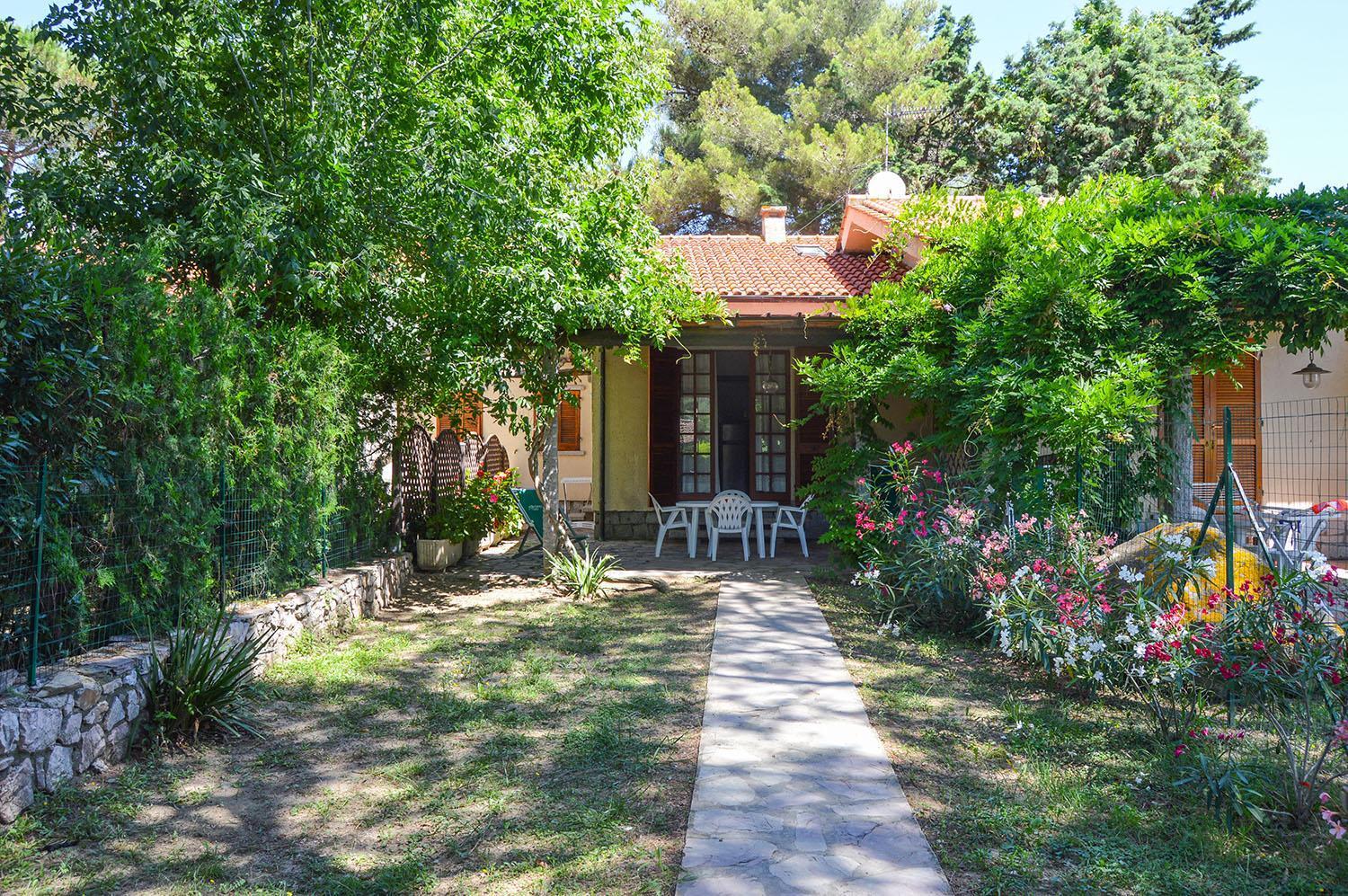 Pozzo Al Moro Village Марина-ди-Кампо Экстерьер фото